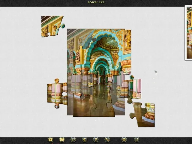 1001 Jigsaw: Castles and Palaces 3