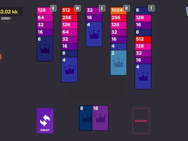 2048 Royal Cards