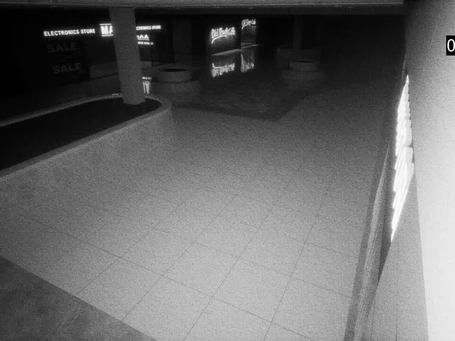8AM: The Shopping Mall