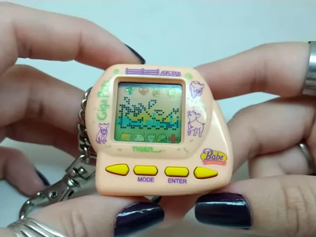 Giga Pets: Babe and Friends