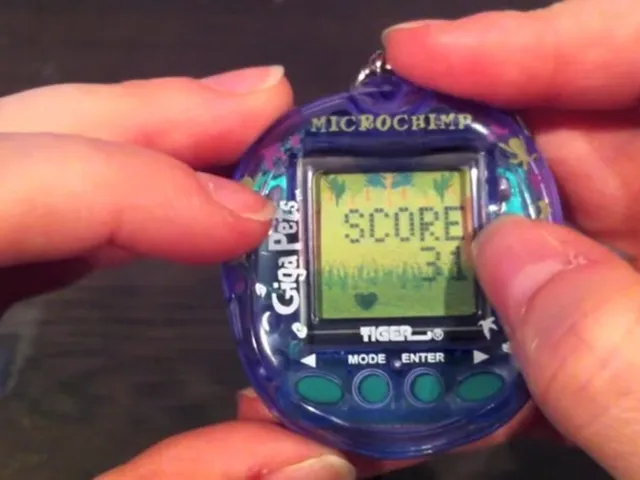 Giga Pets: Microchimp