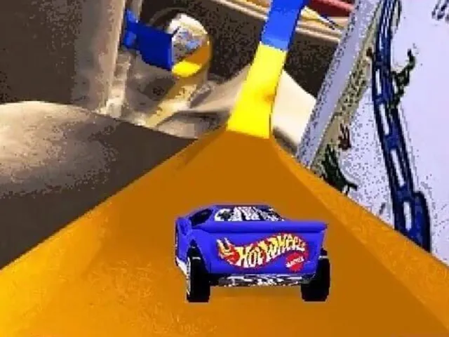 Hot Wheels Stunt Track Driver