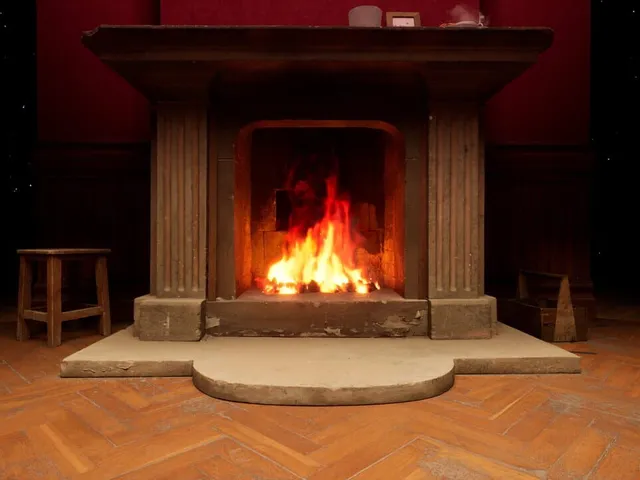 Unwanted Xmas Gift Burning Simulator